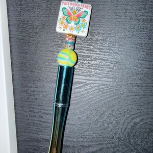 This mama prays pen